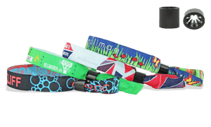 Bracelets en tissu avec fermeture coulissante en plastique (Oslo)